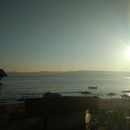 Akti Panela Beach Hotel Kavos Exterior photo
